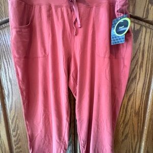 Athletic Works Terracotta Capri Pants